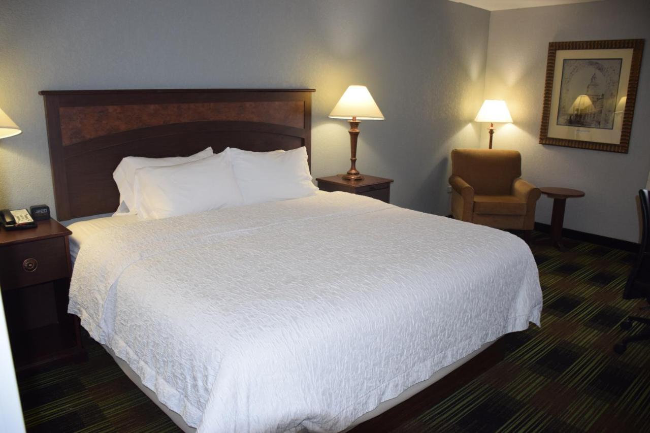Wingate By Wyndham Baltimore Bwi Airport Hotel